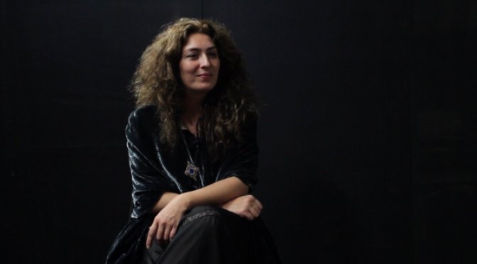 Keeper of swing (Andrea Barrionuevo) Spain